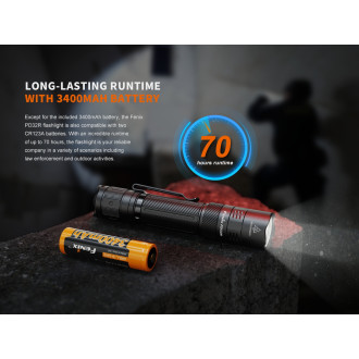Fenix PD32R wiederaufladbare Taschenlampe